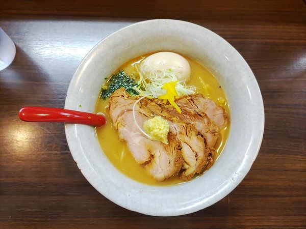 「味噌ラーメン+味玉+肉盛り  ﾒﾝﾏ抜き」@味噌専門 麺屋大河の写真