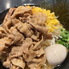 肉盛り味噌らーめん 侍倶楽部の画像