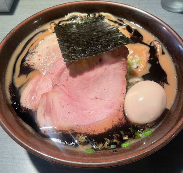 「黒真空そば」@喜乃壺の写真