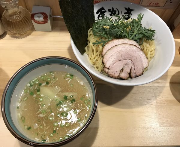 「本丸塩つけ麺¥950&海老ワンタン¥350」@横濱 本丸亭 新橋店の写真