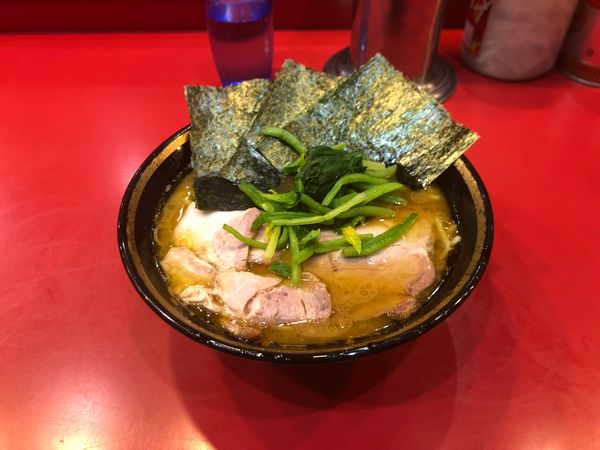 「ラーメン」@家系総本山 ラーメン吉村家の写真