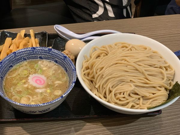 「特製つけめん（特盛）」@久臨 ダイバーシティ東京プラザ店の写真