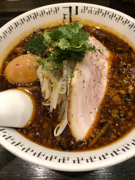 「スパイスラーメン」@スパイス・ラー麺 卍力の写真