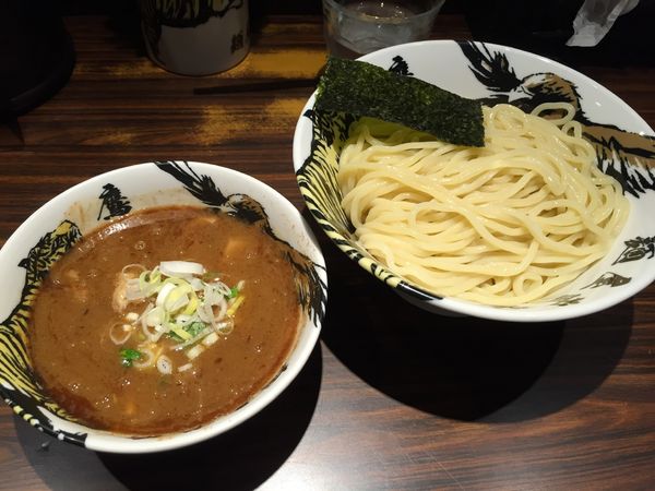 「濃厚つけ麺（中盛）」@麺屋武蔵 鷹虎の写真
