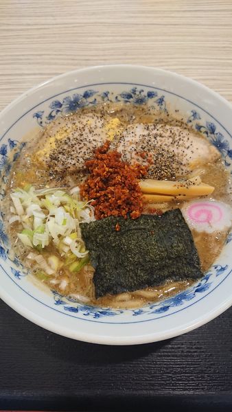 「中華そば+辛味」@次念序 モラージュ菖蒲店の写真