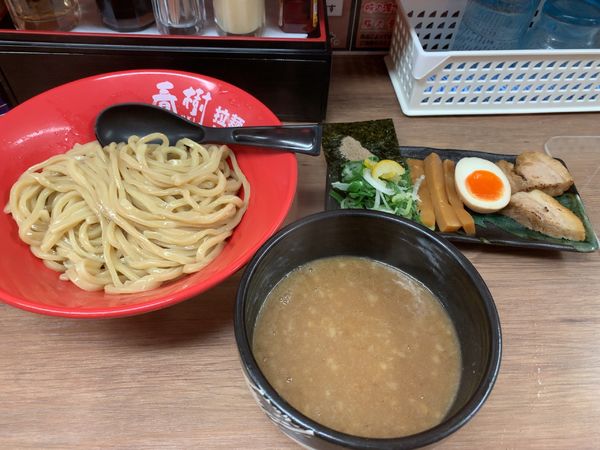 「濃厚豚骨魚介つけ麺」@エビ豚骨拉麺 春樹 代々木店の写真