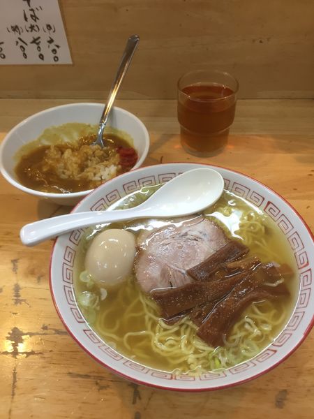 「ラーメン中＋小カレー」@中華そば さとうの写真