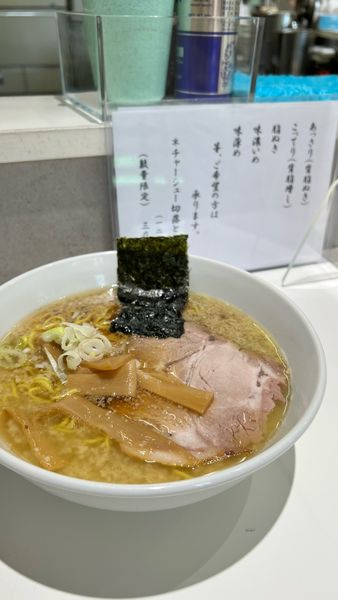 「ラーメン 味濃い目 コッテリ  通麺」@ラーメン 餃子 あすなろの写真