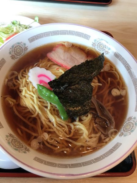 「ラーメン(大盛)」@中華料理 香新の写真