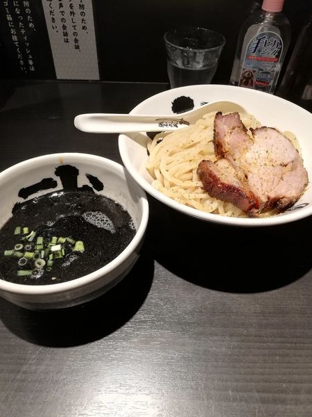 「黒つけ麺」@麺屋武蔵 武骨の写真