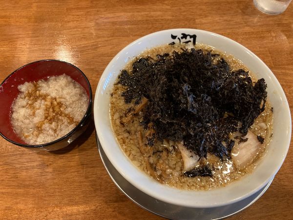 「岩のり中華　+ トッピング鬼脂」@燕三条らーめん潤 上越店の写真