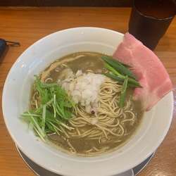 濃厚煮干豚骨800円