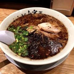 豚骨麺 あの小宮の画像