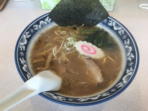 「ラーメン 825円」@麺酒食堂 ひだりうまの写真