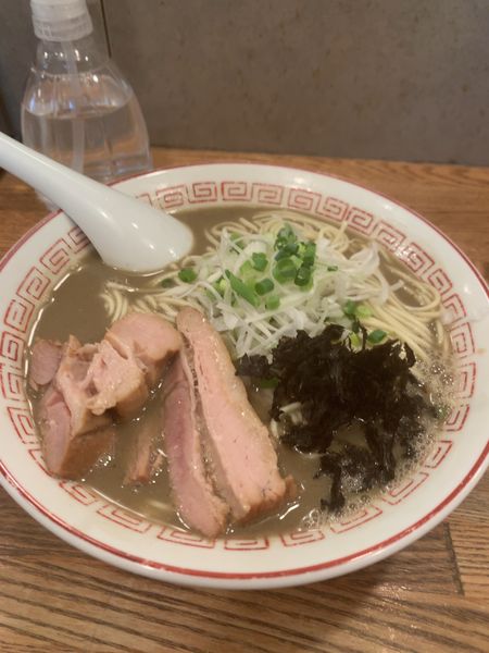 「濃厚煮干そば中(820円)」@煮干中華そば専門 煮干丸の写真