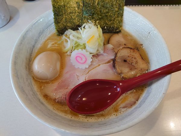 「特製濃厚鶏塩そば」@麺屋 なるとの写真