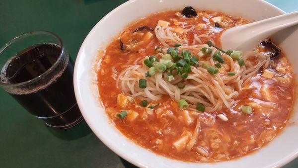 「酸辣湯拉麺500円（7/30まで）」@百香亭 野田店の写真