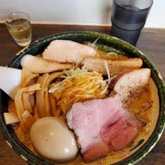 濃厚味噌ラーメン専門店の画像