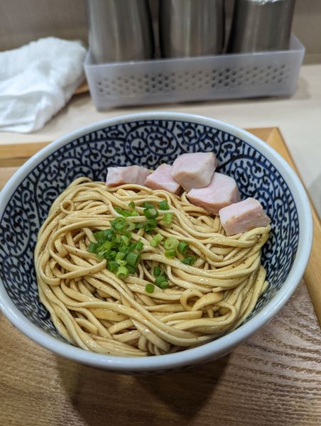 「特選煮干し和え玉 +(極濃煮干つけ麺+中盛)」@煮干しつけ麺 宮元の写真