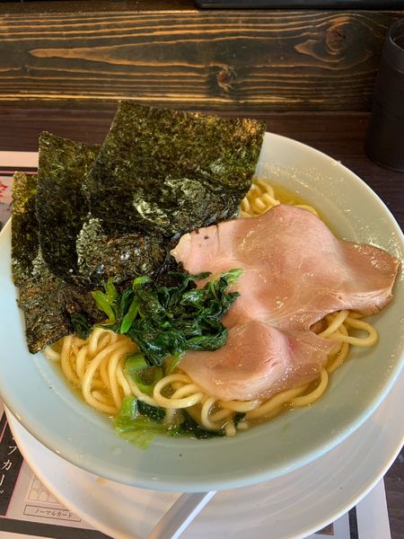 「家系ラーメン味玉付き」@麺屋びっぷ 知多本店の写真