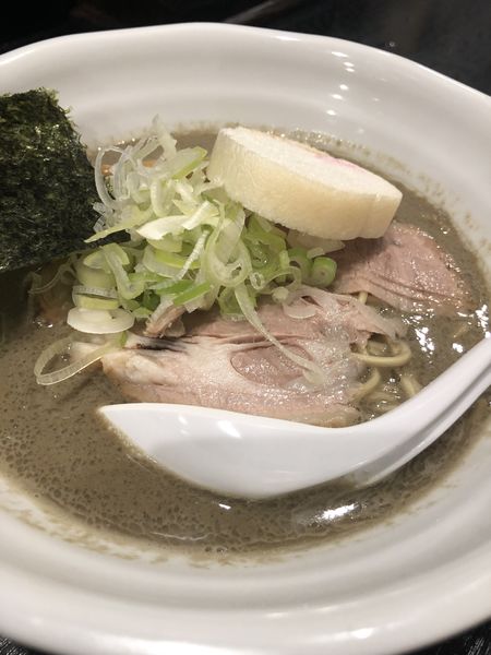 「濃い煮干し　醤油」@らあめんCloverの写真