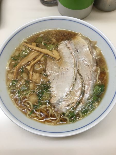 「中華そば(600円)」@朱華園の写真