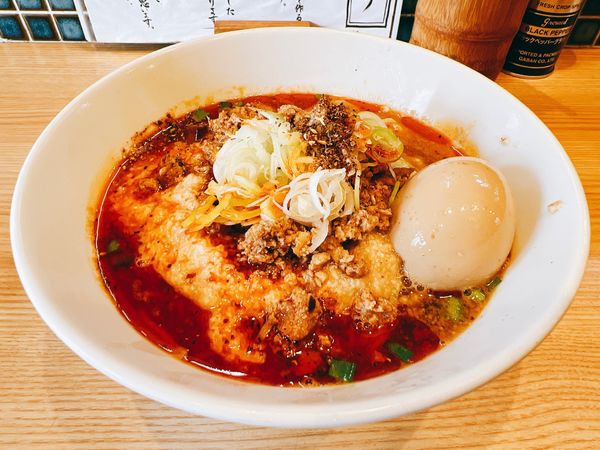 「冷やしスタミナ担々麺」@ほっこり中華そば もつけの写真