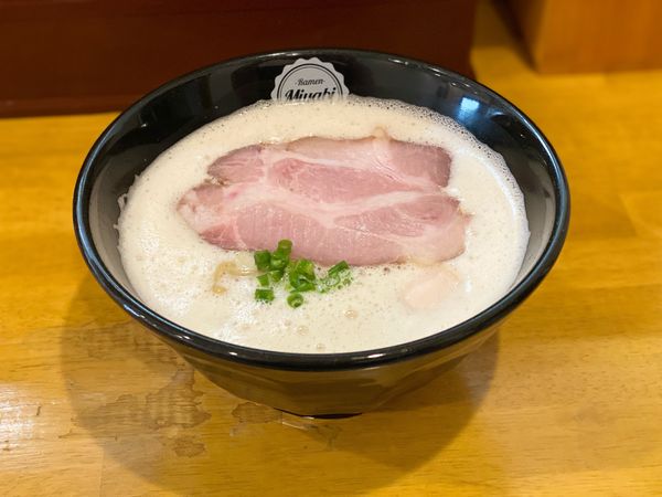 「とりとんしょうゆらーめん」@らーめん みやびの写真