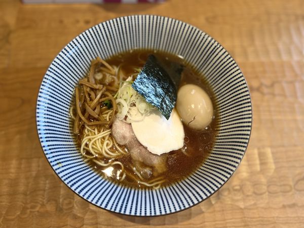 「味玉中華そば800円」@麺屋つむぎの写真