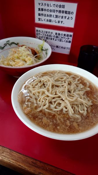 「麺増し大豚ラーメン980円野菜ニンニク辛め」@ラーメン二郎 京急川崎店の写真