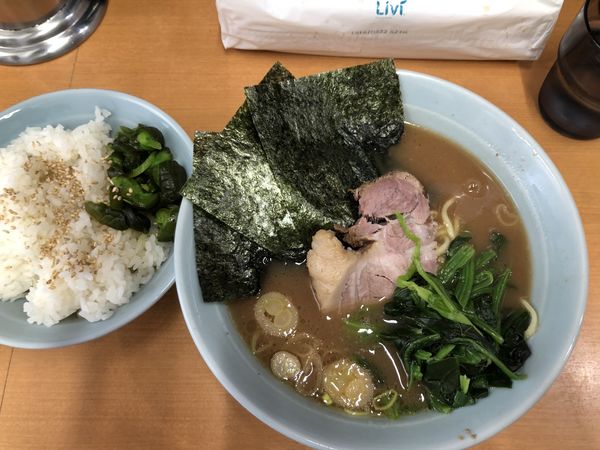 「らーめん　並」@横浜らーめん 武蔵家 綾瀬店の写真
