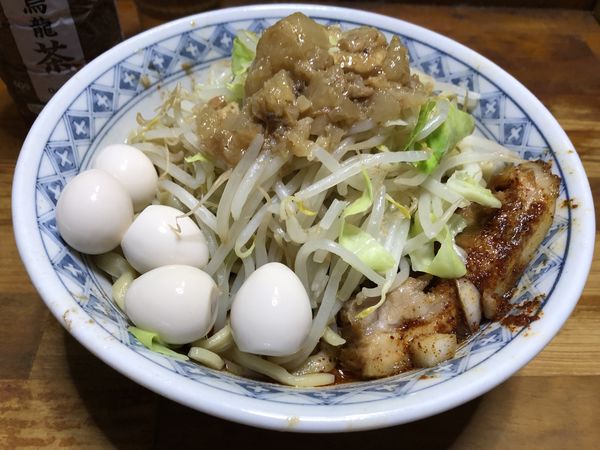 「小たまラーメンうずらやさいあぶら」@蓮爾 新町一丁目店の写真