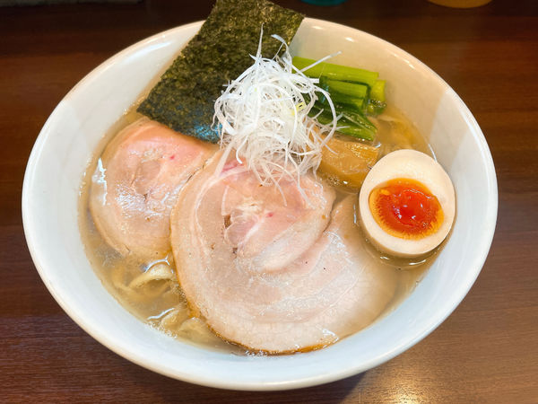 「塩らーめん」@とものもとの写真