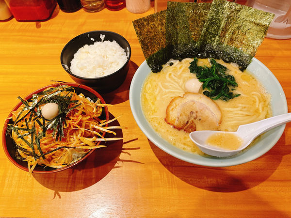 「らーめん」@横浜家系ラーメン 船橋 魂心家の写真