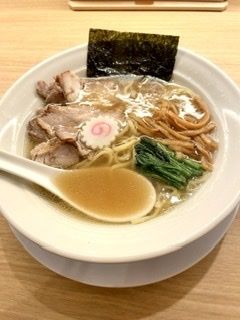 「塩ラーメン　800円」@長岡食堂 東京ラーメン横丁店の写真