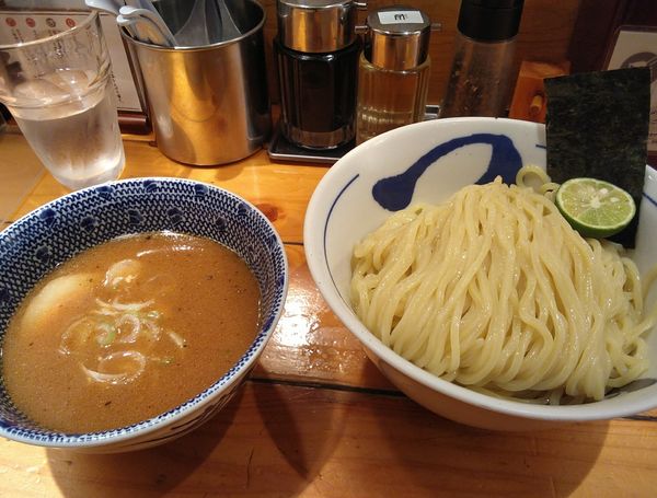 「濃厚つけ麺880円 大盛120円」@つじ田 飯田橋店の写真