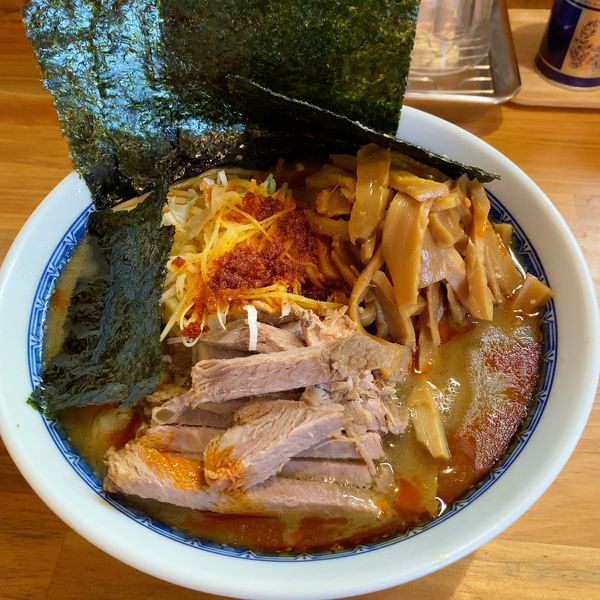 「塩ラーメン並少なめ、辛め(チャーシューメンマ小+のり)」@自家製中華そば としおかの写真