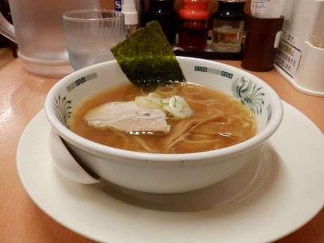 「半ラーメン」@日高屋 西武新宿前北店の写真