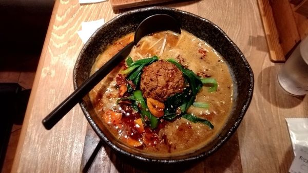 「辛いどろ味噌麺_900円」@味噌が一番 中野サンモール店の写真