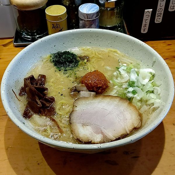 「辛味噌らーめん」@つじ田 味噌の章の写真