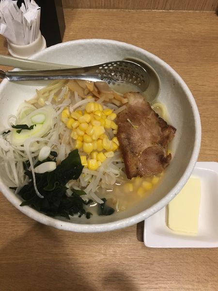 「塩バターラーメン(600円)」@ラーメン東横 京都駅ビル店の写真