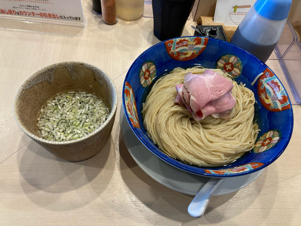 「鰹昆布水つけ麺」@つけめん金龍の写真