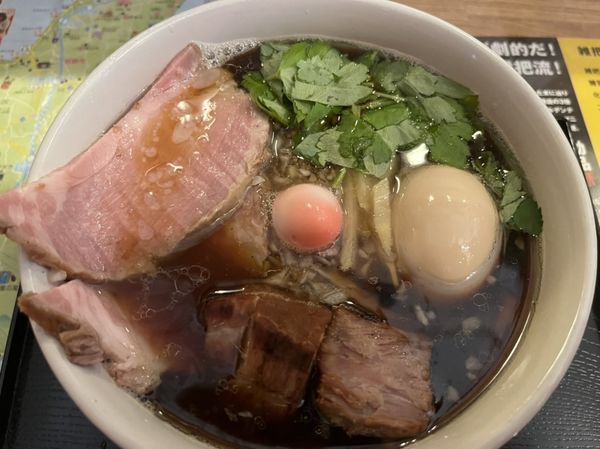 「ら〜めん 手揉み平太麺、全部入り＋モッシュ玉」@(仮)麺食堂の写真