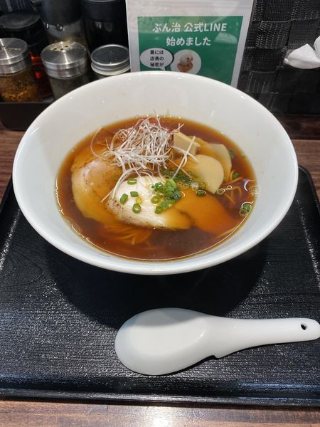 「醤油らーめん」@らーめんぶん治の写真