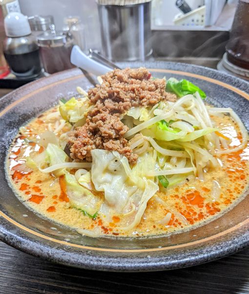 「野菜の担々麺　990円」@ラーメン 仙花の写真