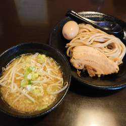 ニンニクつけ麺