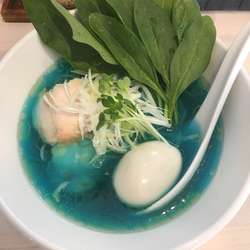 鶏清湯　青(900円)