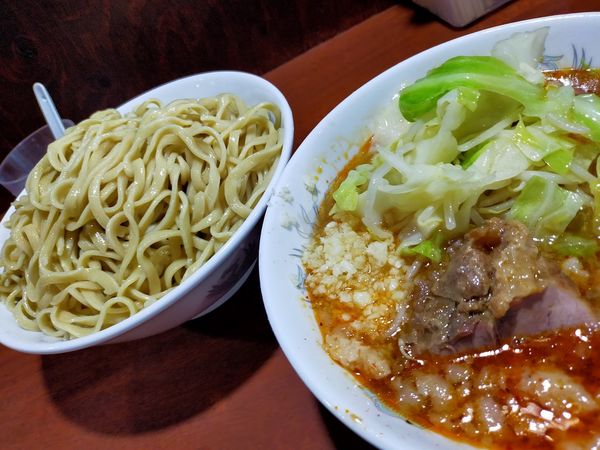 「塩つけ・大600・生卵（脂・にんにく）」@D麺の写真