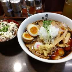 肉そば味玉入り生姜(玉葱多め)·マヨ叉焼飯