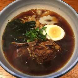 マグロラーメン　醤油(850円)